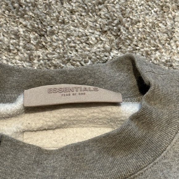Essentials Fear of God - Picture 2 of 5